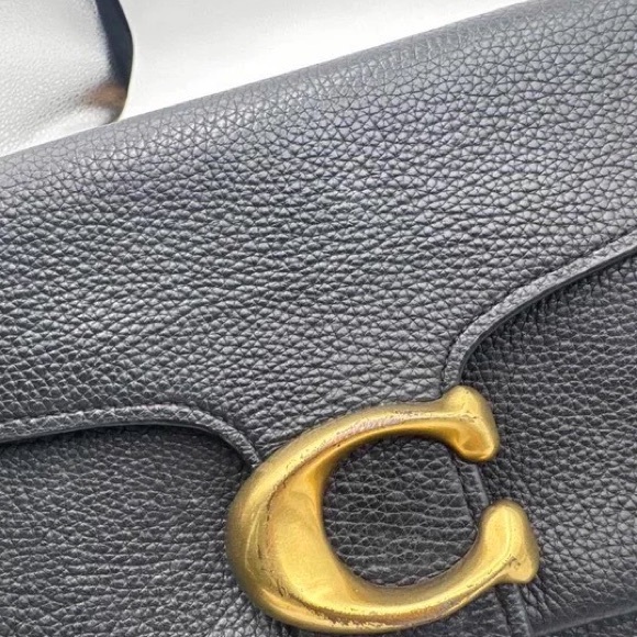 Coach Black Tabby 26 - Picture 2 of 4